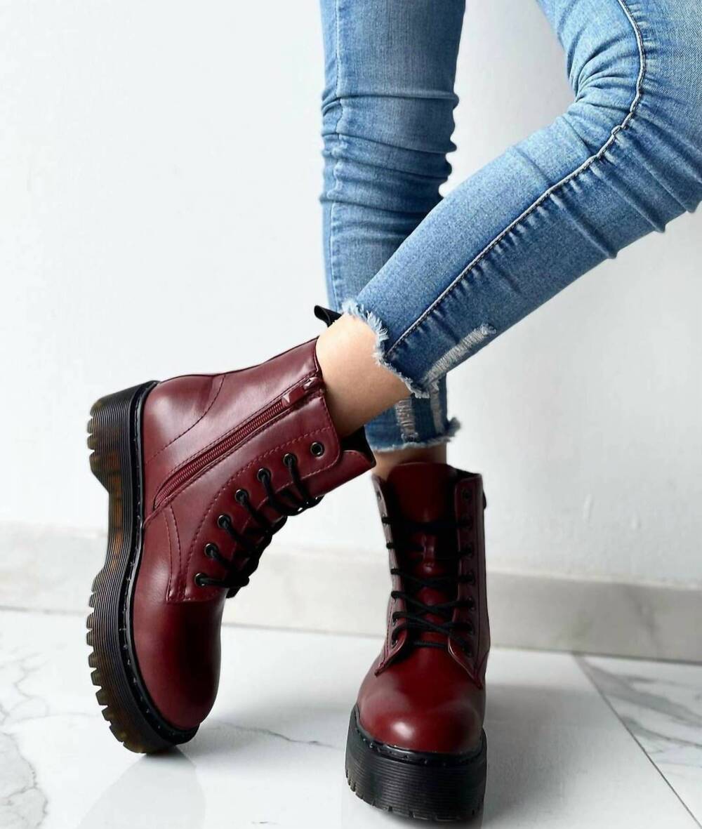 NEW VERA women's casual amphibian boot in bordeaux